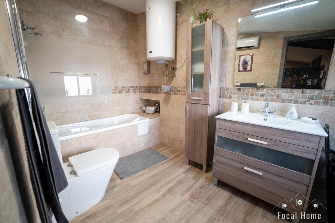Casa Rural La Zzinetina Con Jacuzzi Constantina Ngoại thất bức ảnh
