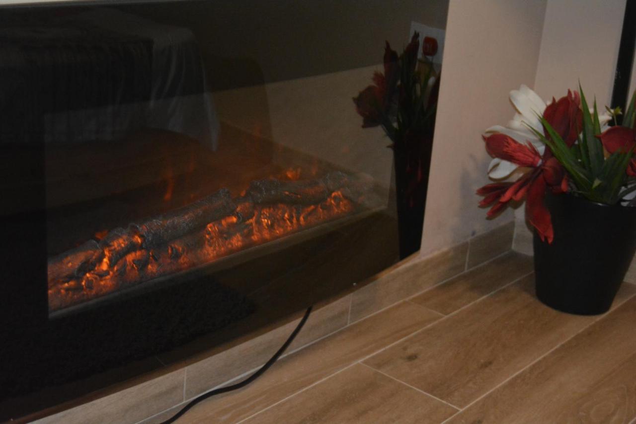 Casa Rural La Zzinetina Con Jacuzzi Constantina Ngoại thất bức ảnh