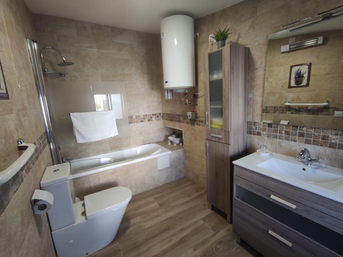 Casa Rural La Zzinetina Con Jacuzzi Constantina Ngoại thất bức ảnh