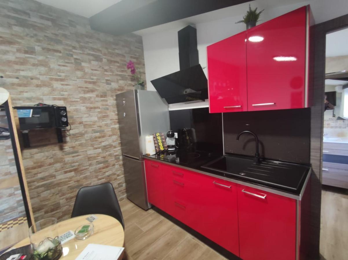 Casa Rural La Zzinetina Con Jacuzzi Constantina Ngoại thất bức ảnh